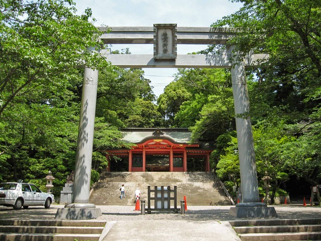 香取神宮_石鳥居 1_edit