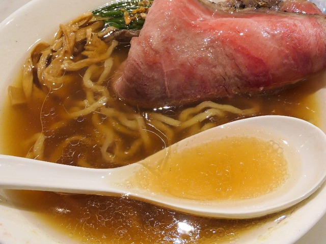 A5黒毛和牛醤油らぁめん 9_edit