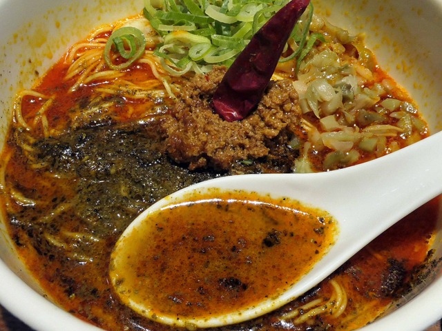 青鬼・担々麺 6_edit
