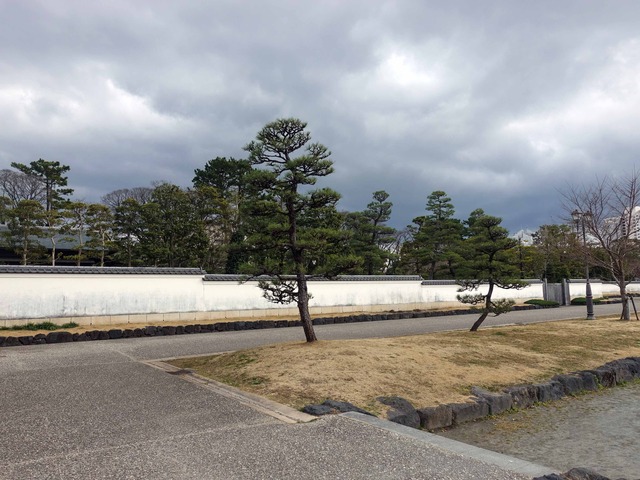 紅葉山庭園前広場 2_edit