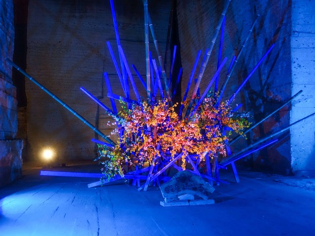 屋崎省吾氏の花アート作品 2_edit