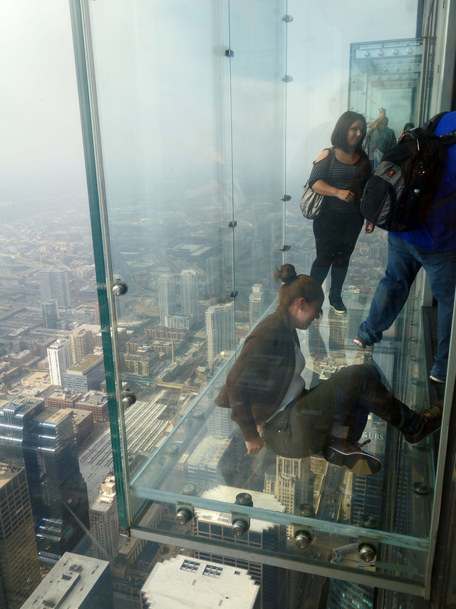 Skydeck Ledge 12_edit