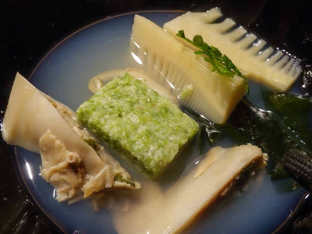 ハマグリ,あおさのりの真薯,ワカメ,タケノコのお椀 5_edit