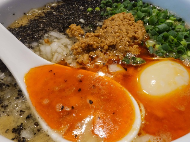 担々麺,煮玉子 5_edit