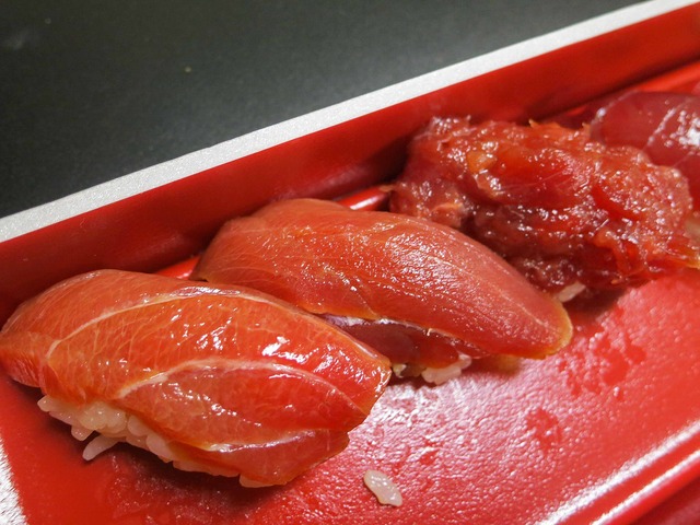 マグロの漬け握り 4_edit