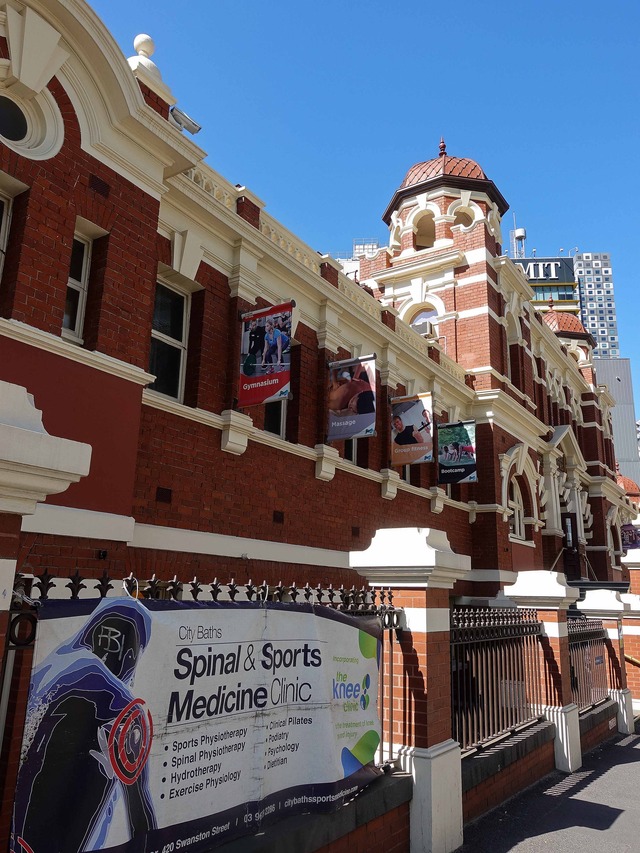 Melbourne City Baths(Victoria St と Swanston St の交差点) 3_ed