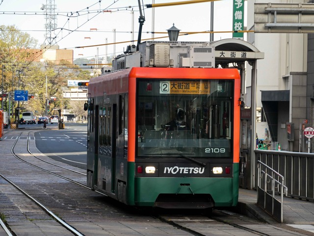 路面電車 11_edit