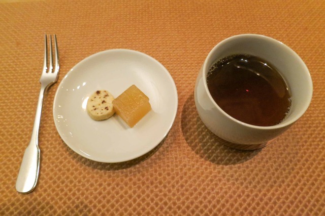 小菓子&ほうじ茶 2_edit