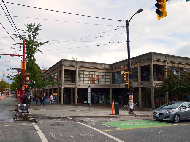 Carrall St と Pender St の交差点 4_edit