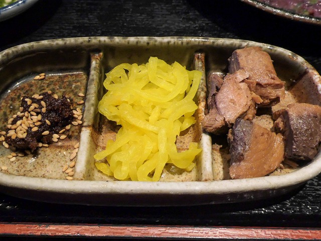 なめ味噌,たくわん,カツオの角煮_edit