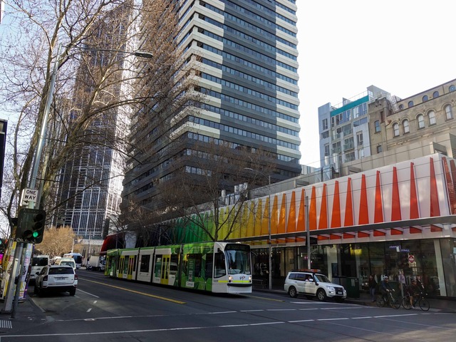 Little Bourke St と Elizabeth St の交差点 1_edit