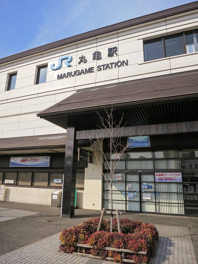 JR 丸亀駅 8_edit