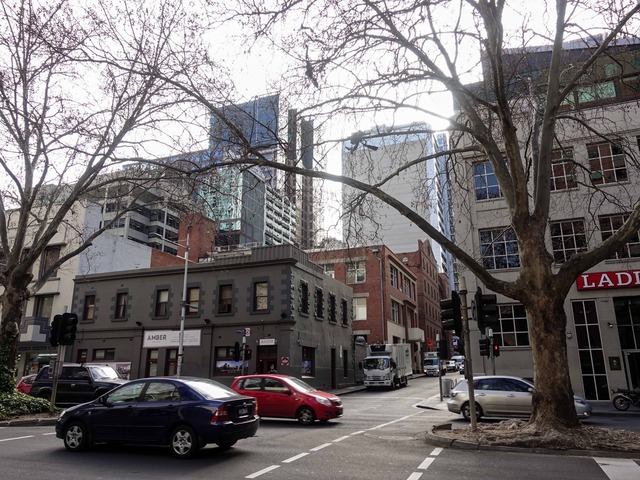 Little Bourke St と King St の交差点 6_edit