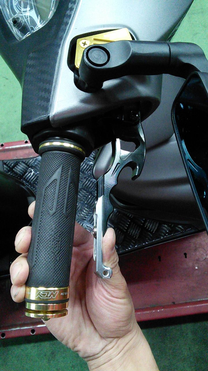 アドレスV125で最強の組み合わせ！グレートな足回り完成