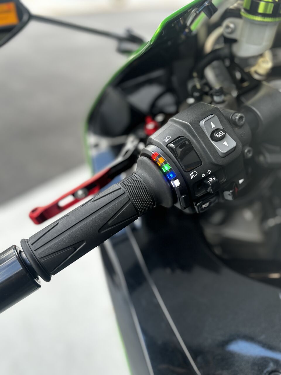 和歌山２りんかん】ZX-14Rグリップヒーター取り付け(｡・ω・)ﾉﾞ : ２りんかんブログ
