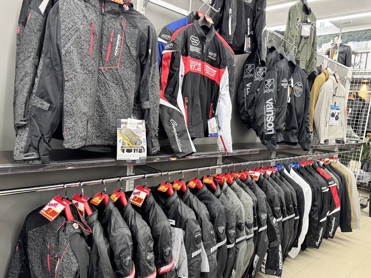 富士2りんかん】2025年春夏ジャケットが続々入荷中！！ : 2