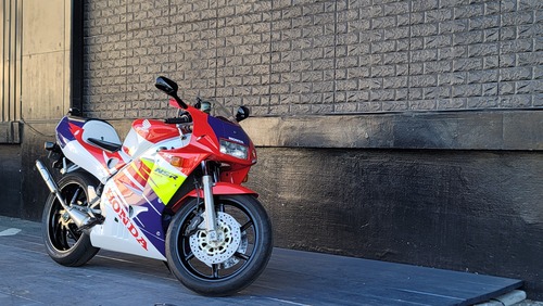 NSR250R Rothmans 002