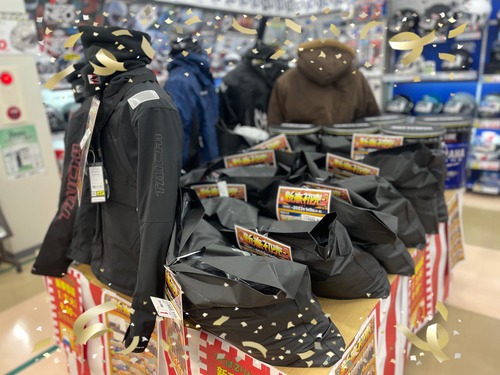 福袋 売場