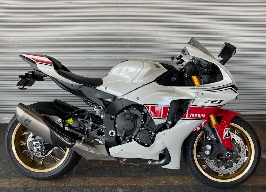 YZF-R1 YZF-R1 02-03 R1 シングルシートカウル 赤 シングルシート