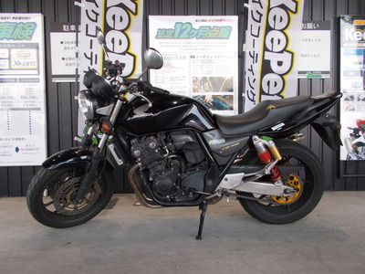 H   CB400SF