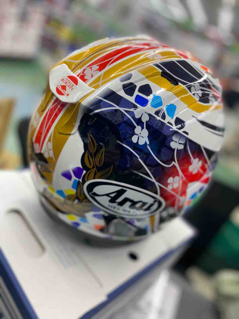 美品 Arai RX-7X NAKAGAMI GP2 Mサイズ Webike | Arai アライ RX-7X NAKAGAMI GP2 [アールエックス