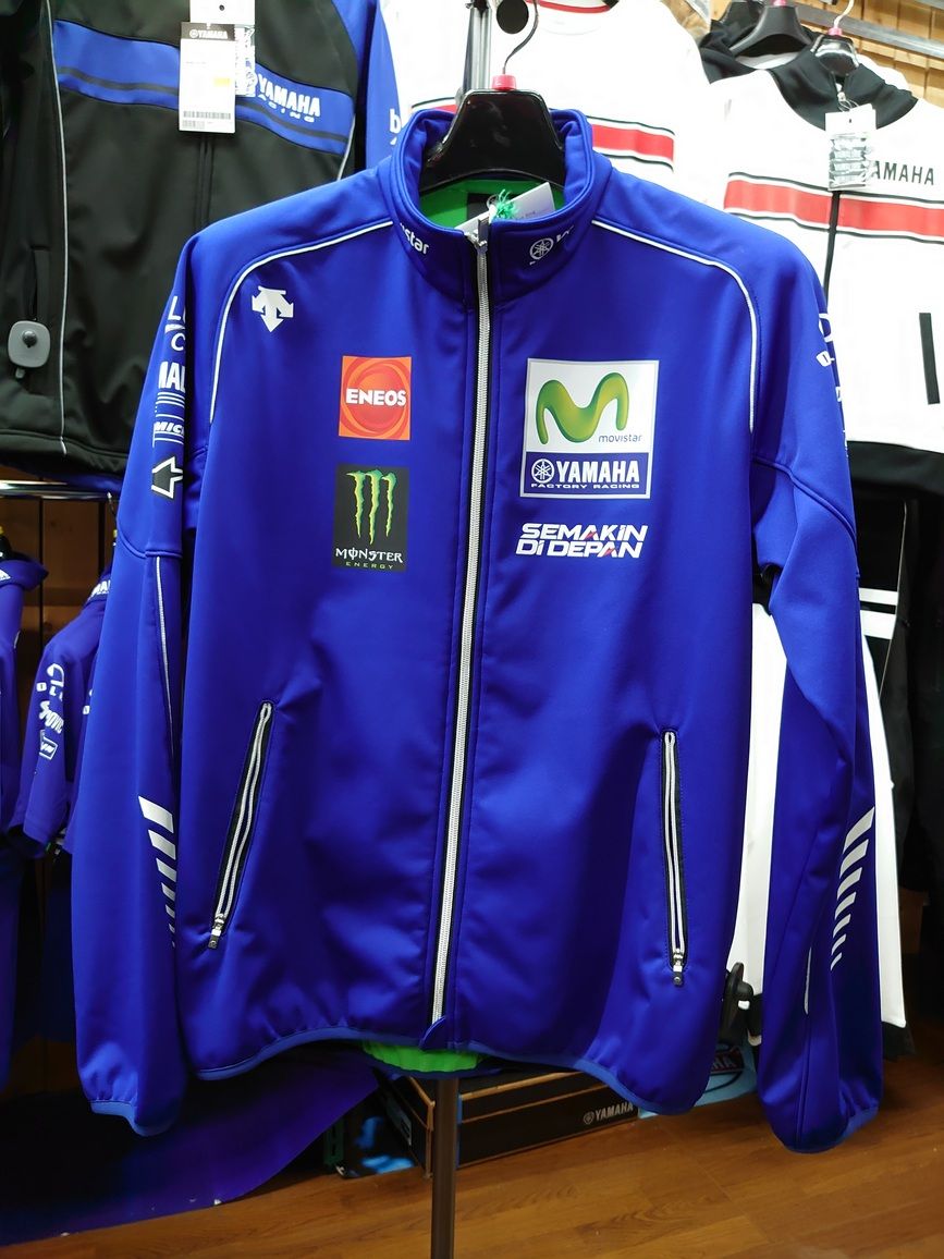 YAMAHA motoGP　ファクトリーレーシング公式ジャケット XL　デサント 718dWW6F1uL._UF894,1000_QL80_.jpg