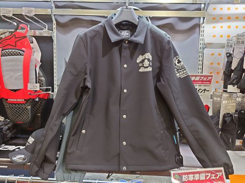 WP ウォーム コーチジャケット ブラック 高松_2りんかん_バイク_用品_香川_東讃_中讃_西讃_丸亀市_東かがわ市_丸亀市_坂出市_善通寺市_観音寺市_三豊市_さぬき市_琴平町_三木町_宇多津町_綾川町_多度津町_まんのう町_直島町_土庄町_小豆島町_四国中央市_新居浜市_西条市_徳島_鳴門_板野_吉野川_阿波_阿南_美馬_ACE CAFE LONDON_WP ウォーム コーチジャケット_前