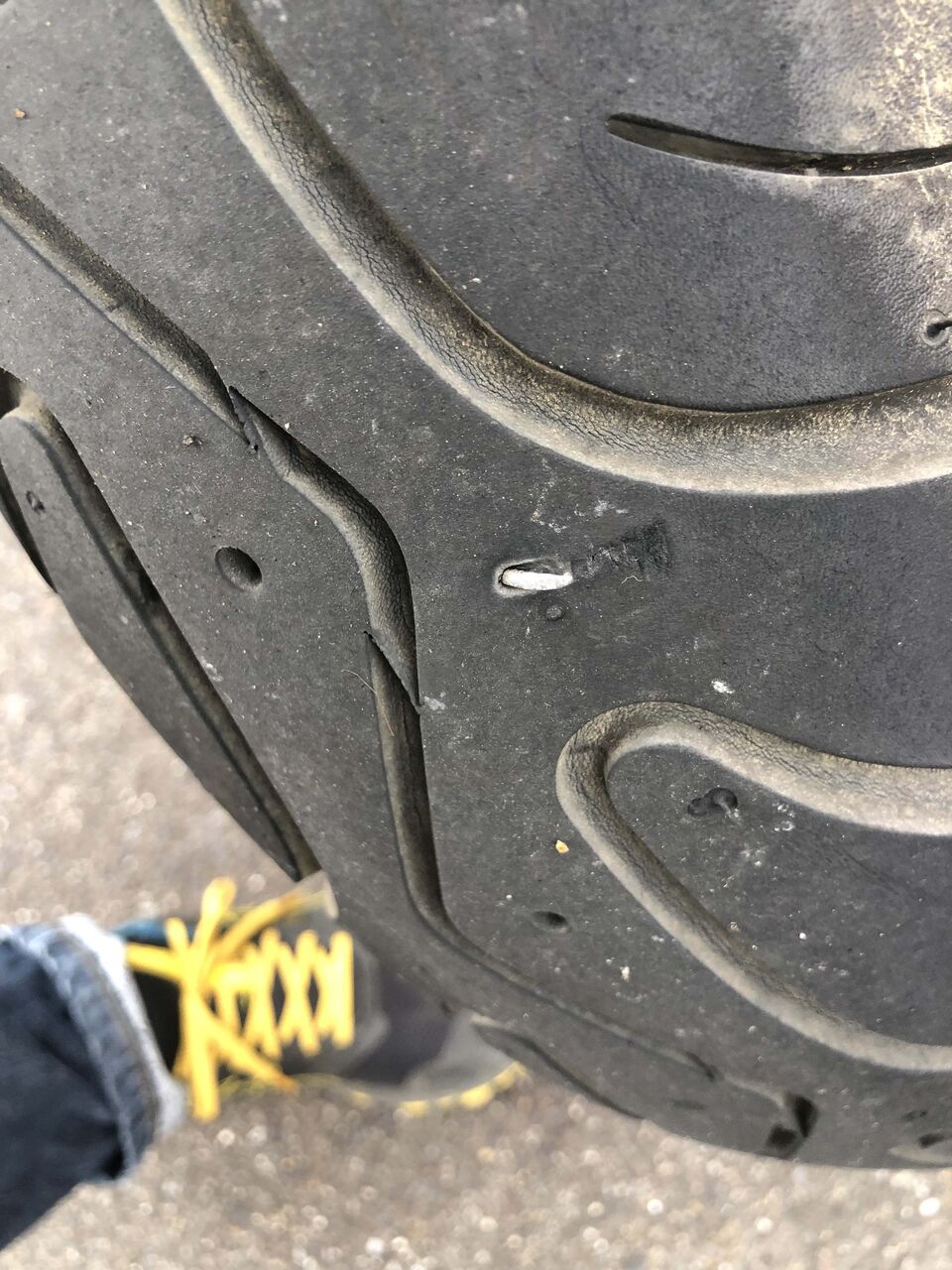 岐阜2りんかん】快適なライディングのためにタイヤをチェックしま