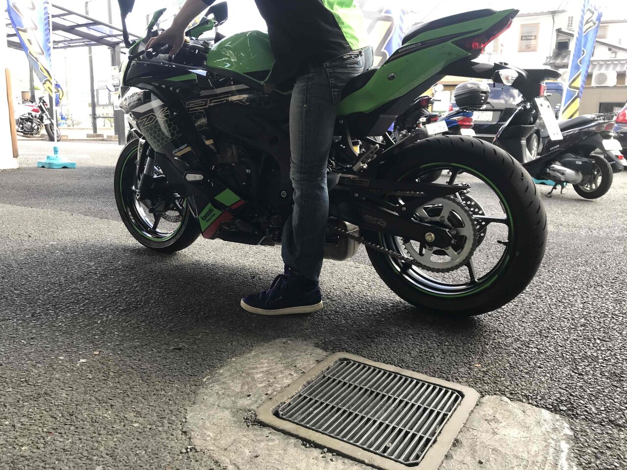 生野2りんかんブログ更新】巷で話題のKAWASAKI ZXー 生野2りんかんブログ更新】巷で話題のKAWASAKI ZXー