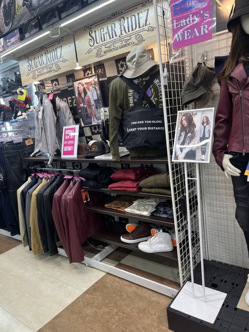 2B142FDD-4579-4B8D-841E-0E1182E70A55