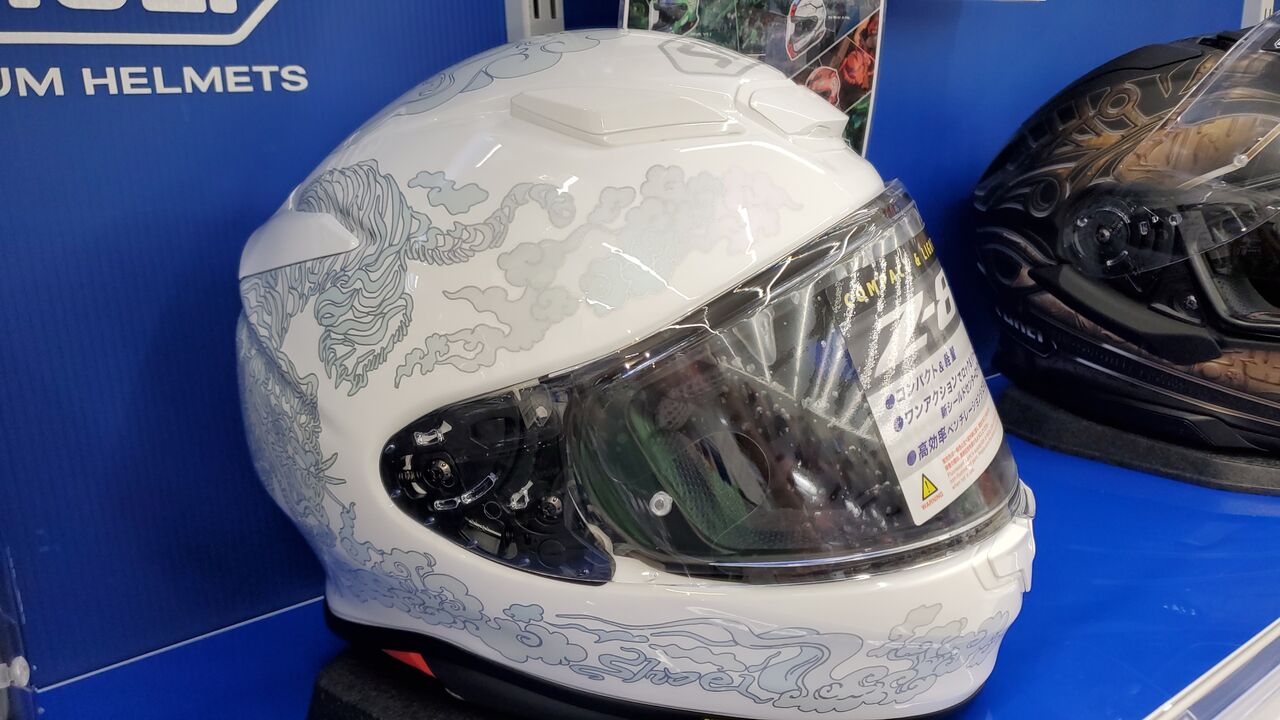 富士】SHOEI Z-8 FEARLESS（フィアレス）入荷しました！！ : 2