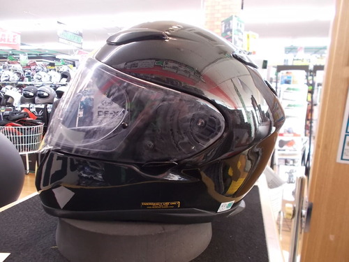 ヘルメットキーパー003