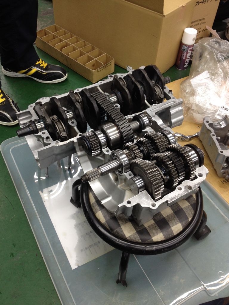 南大沢チューニングコーナー記その6 cb750fエンジンオーバーホール完成 2りんかんブログ 南大沢チューニングコーナー記その6 cb750fエンジンオーバーホール完成 2りんかんブログ
