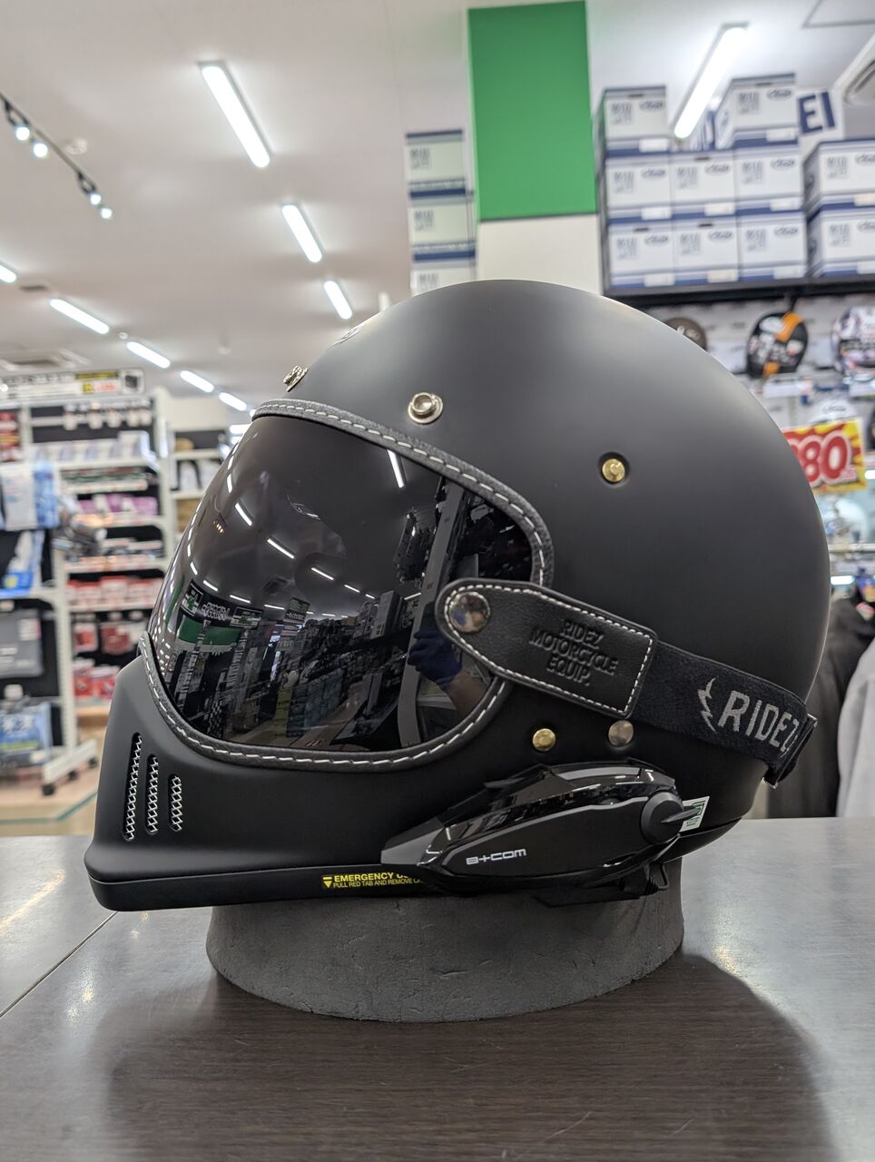 つくば2りんかん】EX-ZERO単色モデルとMOTOZEROバイザー