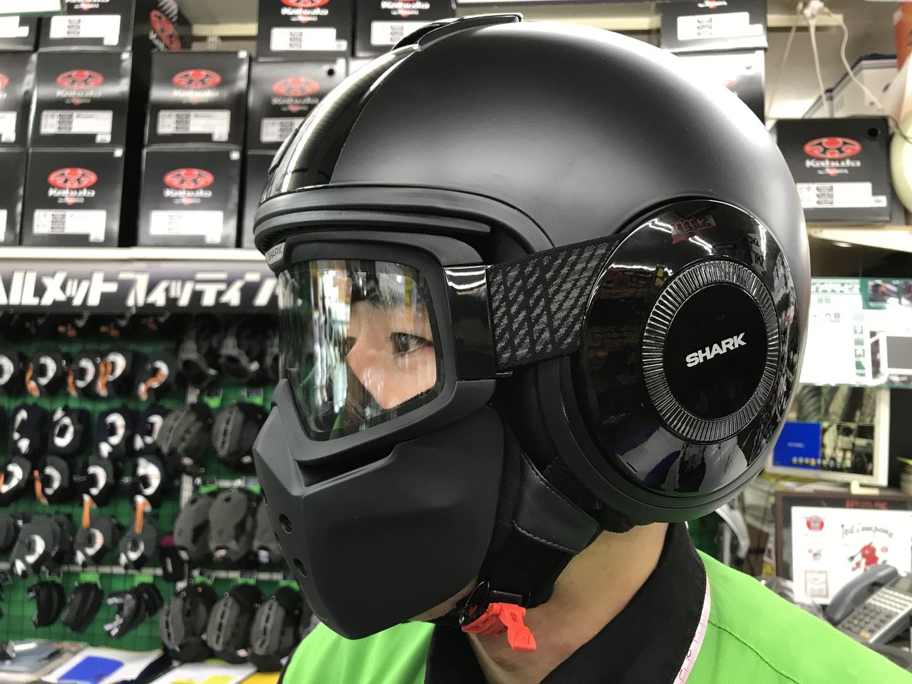 K0343 SHARK DRAK ヘルメット Mサイズ+備品付 バラ売り不可 贅沢 35