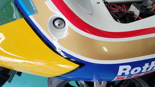 NSR250R Rothmans 040