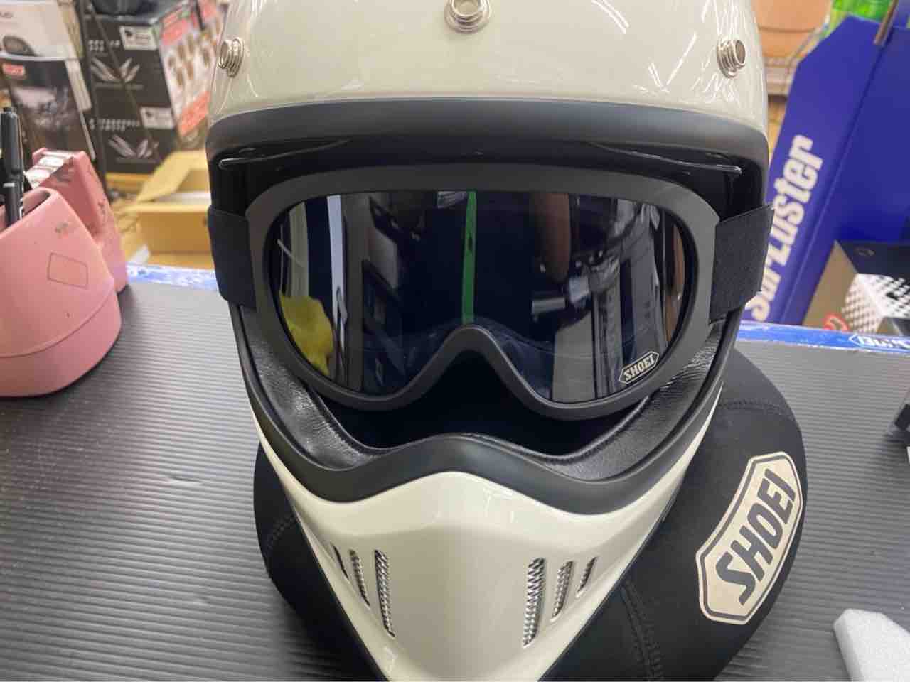 生野2りんかん」大人気のSHOEI「EX-ZERO」のゴーグルが入荷しま