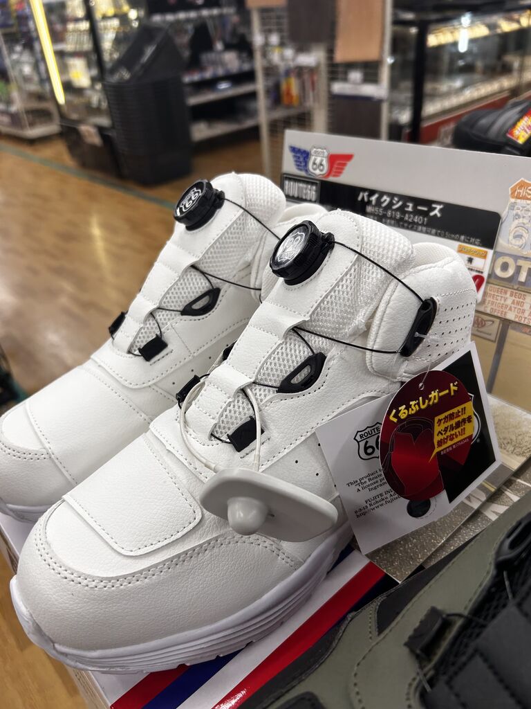 和泉中央2りんかん】履き心地とコスパ抜群な新作シューズ！！ : 2