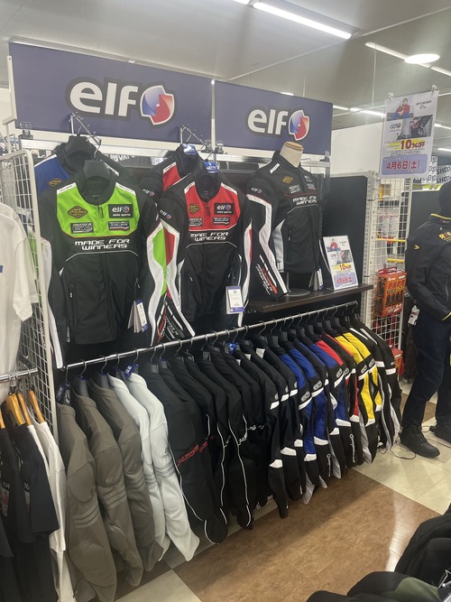 26569B76-927C-40D5-ADC3-0D2F6E90F80D