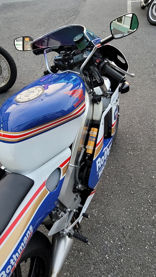 NSR250R Rothmans 077