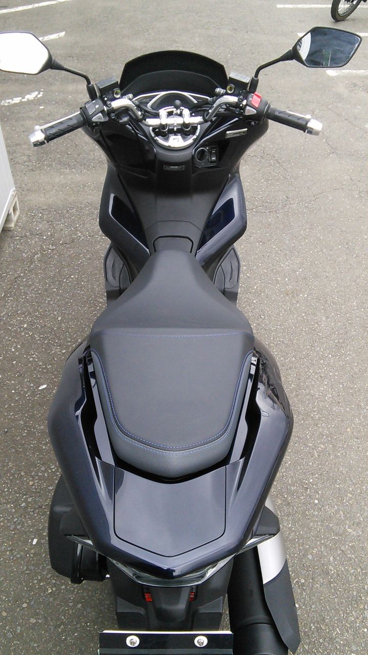 超希少】 国内にまだ10台位？ PCX150ハイブリッド