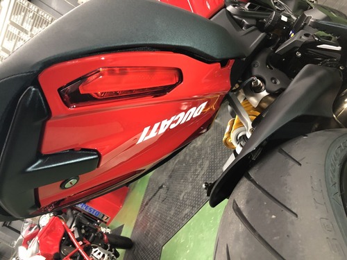 DUCATI_sidecover