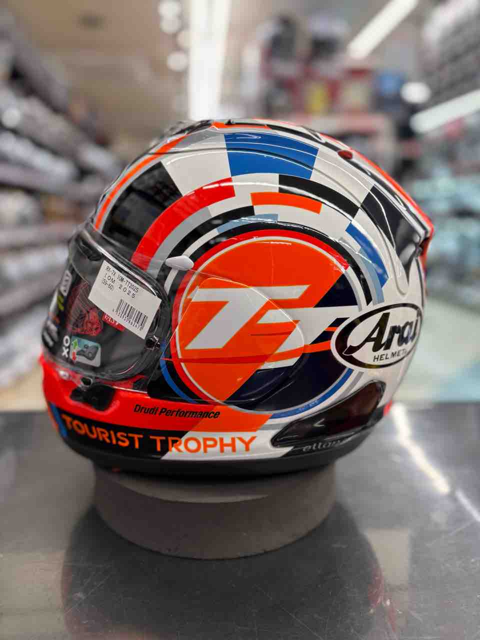松山2りんかん】ARAI RX-7X IOM-TT2025入荷しました!! : 2りんかんブログ