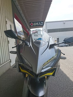 CBR250RR_EZSHIFTER1