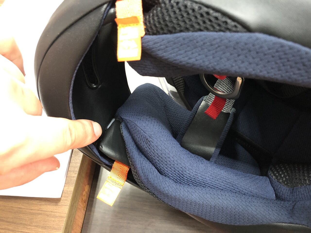 クーポン利用 アライSZB 無難なシルバー 内装取り外し可能 | www