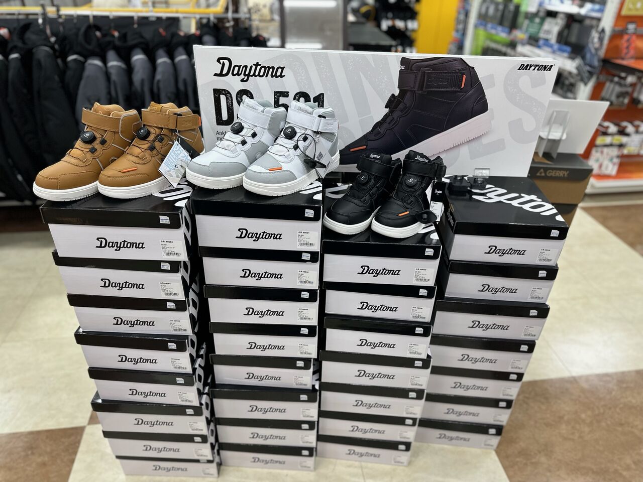 伏見2りんかん】新しい靴!!入荷致しました～!! : 2りんかんブログ