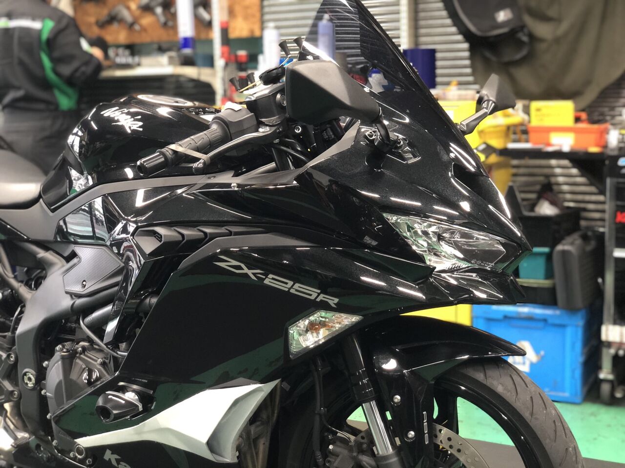 ZX-25R！遂にPITイン！スプロケット交換☆ : 2りんかんブログ