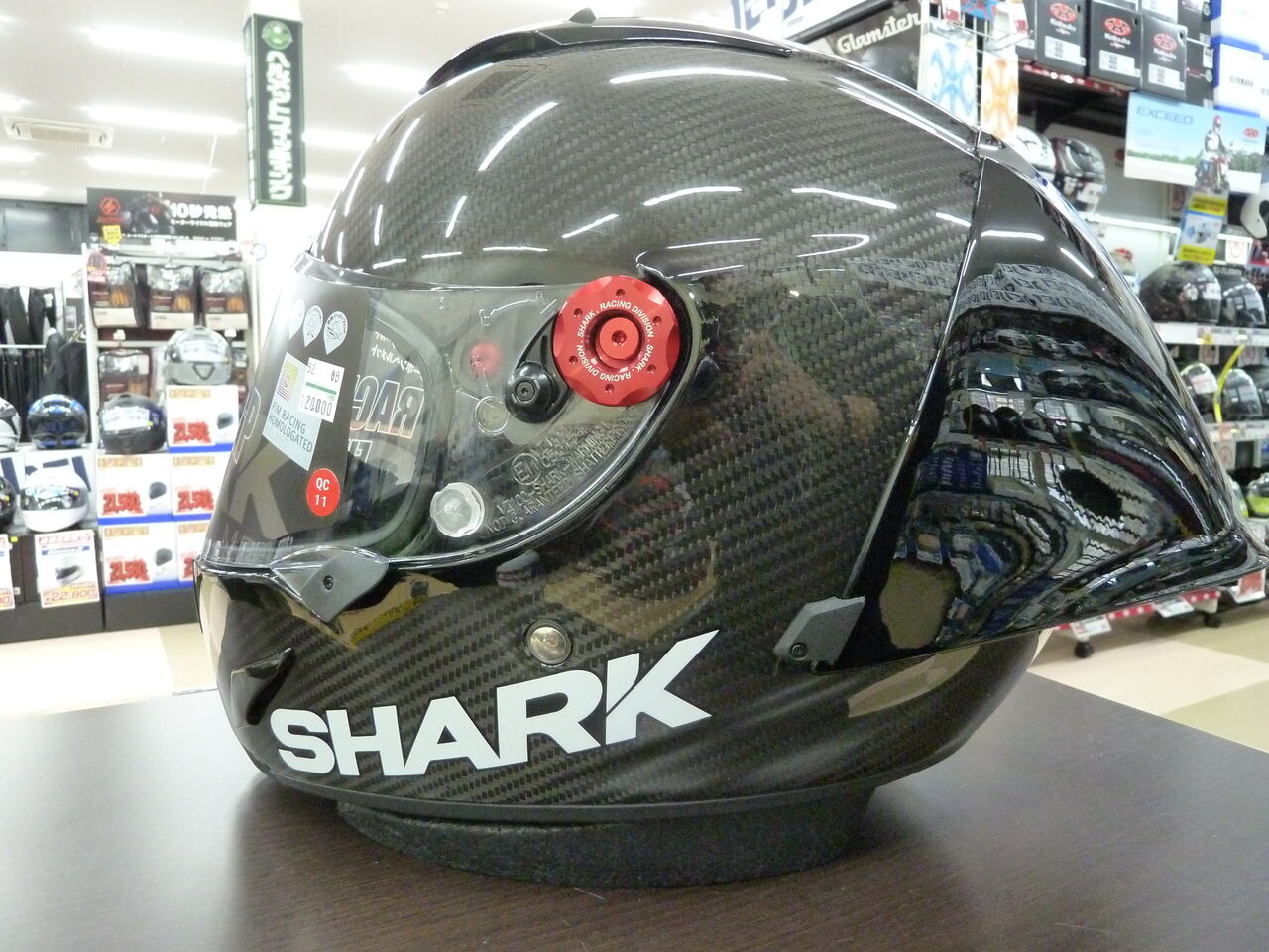 SHARK RACE-R PRO GP winter test ロレンソレプリカ