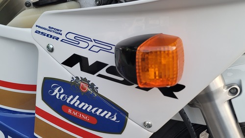 NSR250R Rothmans 063