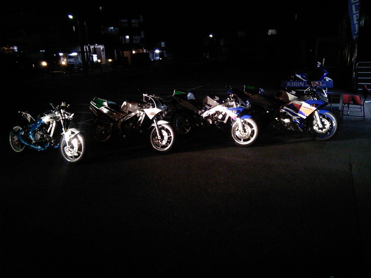 雑誌企画】NSR250R PGM‐Ⅲ 全年式徹底比較テスト 雑誌企画】NSR250R PGM‐Ⅲ 全年式徹底比較テスト